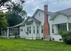 SOLD!! 308 Laurel Ave South Pittsburg, TN