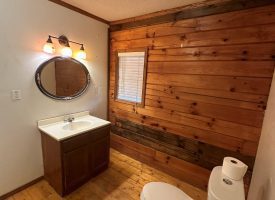 SOLD!! Cozy 3 Bedroom Cabin on Mowbray Mtn