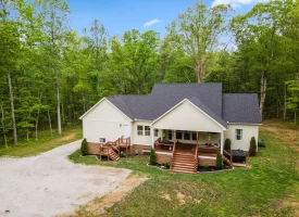 SOLD!! Your dream of living in a gorgeous 5 bedroom 2 1/2 bath home on the Cumberland Plateau