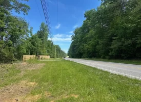 5.21+/-acres wooded property already set up to build your dream home