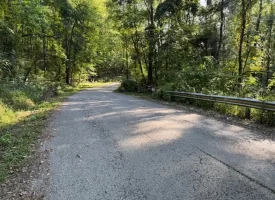 SOLD!! 0.88+/-acre wooded lot on Mullins Cove Road in Whitwell TN.