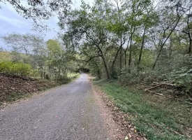 5.00+/-acres Unrestricted Property in Madisonville TN