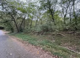 5.00+/-acres Unrestricted Property in Madisonville TN