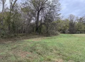22.42+/-acres Unrestricted with mixture of Pasture and Woods