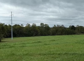 22.42+/-acres Unrestricted with mixture of Pasture and Woods