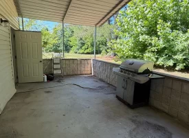 Charming and full of potential, this cozy home in Bridgeport AL