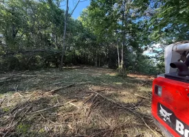 Stunning 2.5+/-acre unrestricted property on Middle Ridge Road in Beersheba Springs, TN