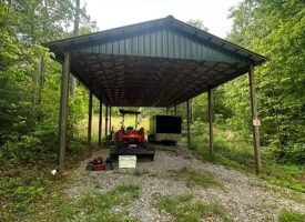 400.16+/- acres Perfect Opportunity for your Family Compound.