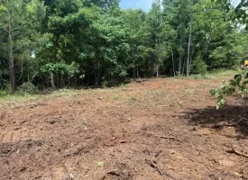 5.01+/-acres Discover the perfect blend of privacy and recreation with this beautiful wooded tract atop South Pittsburg Mountain