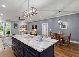 Beautiful custom-built home Nestled within the desirable Ridges at Franklin Forest