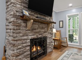 Beautiful custom-built home Nestled within the desirable Ridges at Franklin Forest