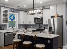 Beautiful custom-built home Nestled within the desirable Ridges at Franklin Forest